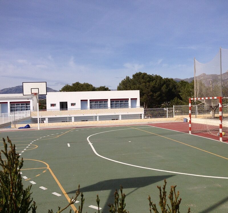 In Spanje naar school